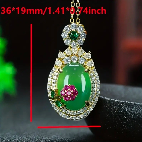 Green Jade & Cubic Zirconia Pendant Necklace - Picture 2 of 5